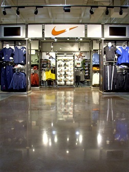 Nike 门店 